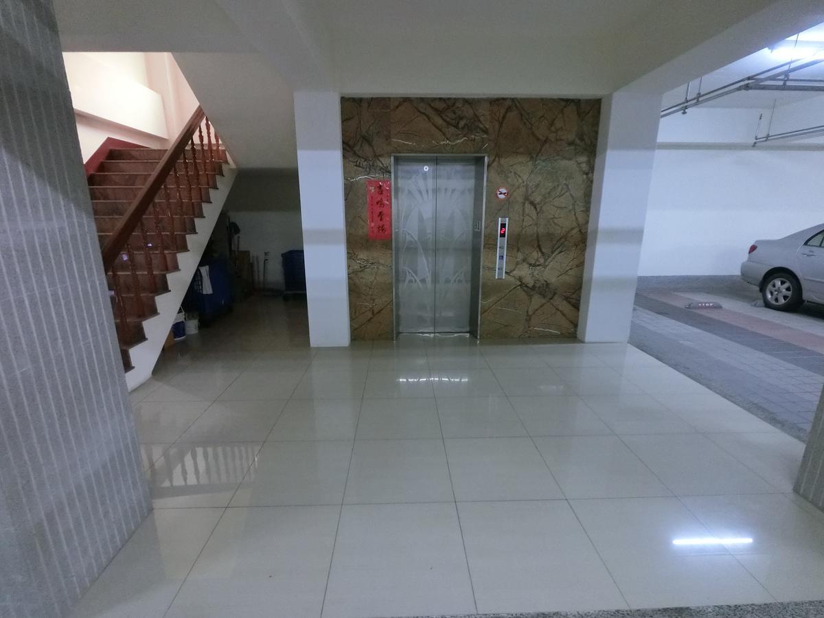 雲林斗六福爾摩莎大飯店 Hotel Exterior foto