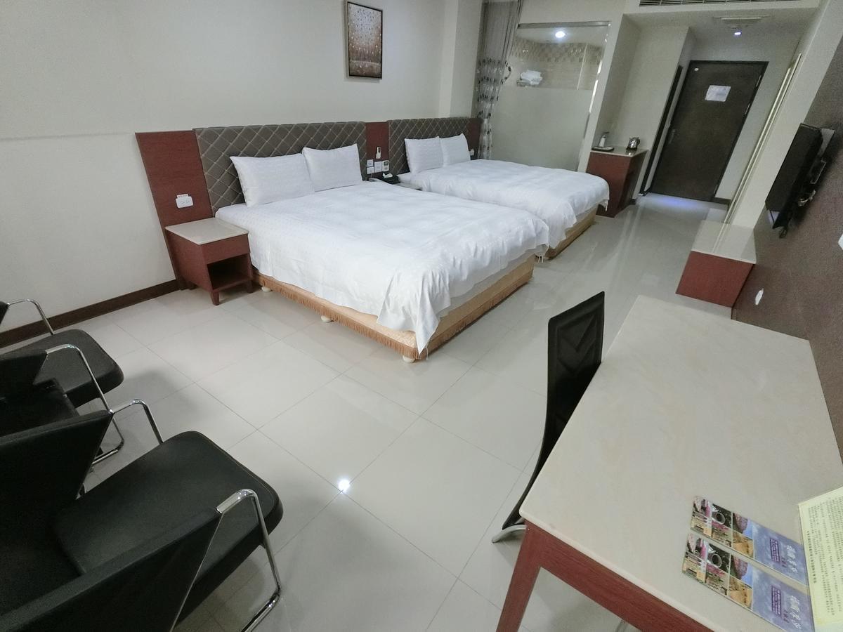 雲林斗六福爾摩莎大飯店 Hotel Exterior foto
